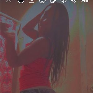 Meet your Posher, Briana